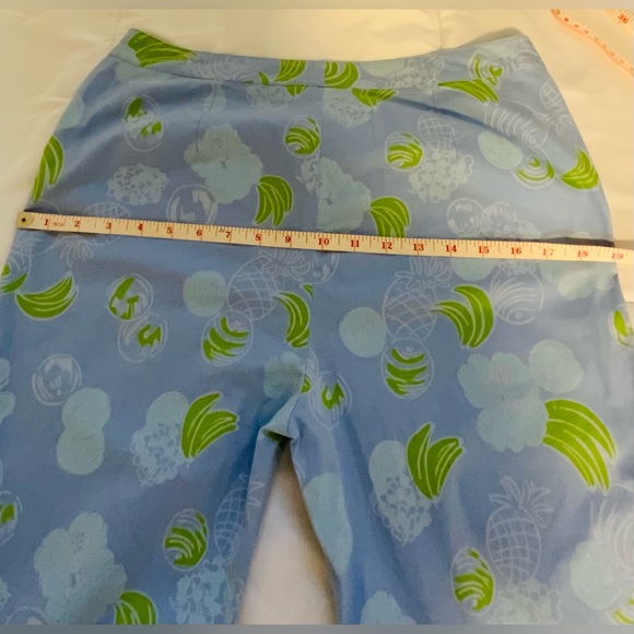 Lily Pulitzer Pineapple Print Blue Capri Pant - Picture 10 of 10